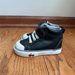 See Kai Run Payton Hightop Shoes Kids Size 4